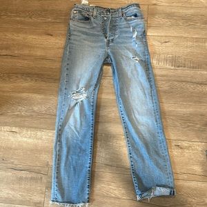 In good condition. Wedgie straight Levi’s